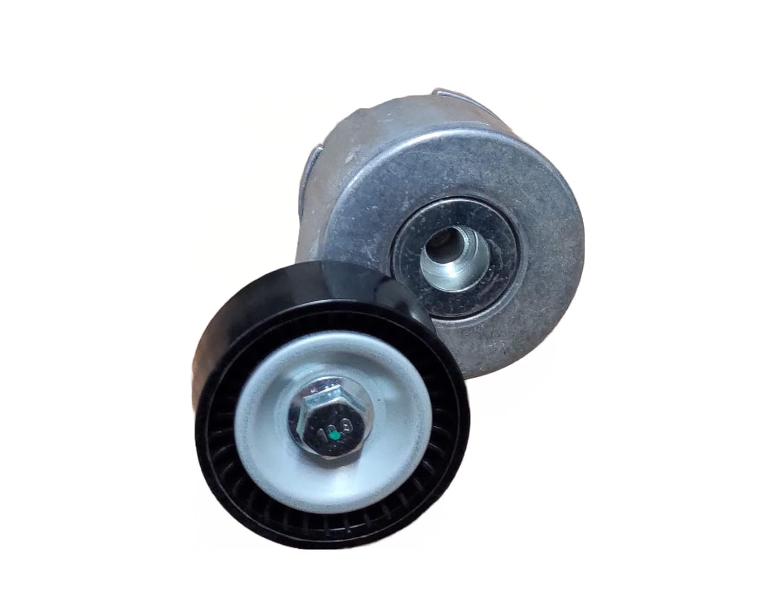 Fan Belt Adjuster Tensioner Assembly for Maruti Suzui Swift (200720